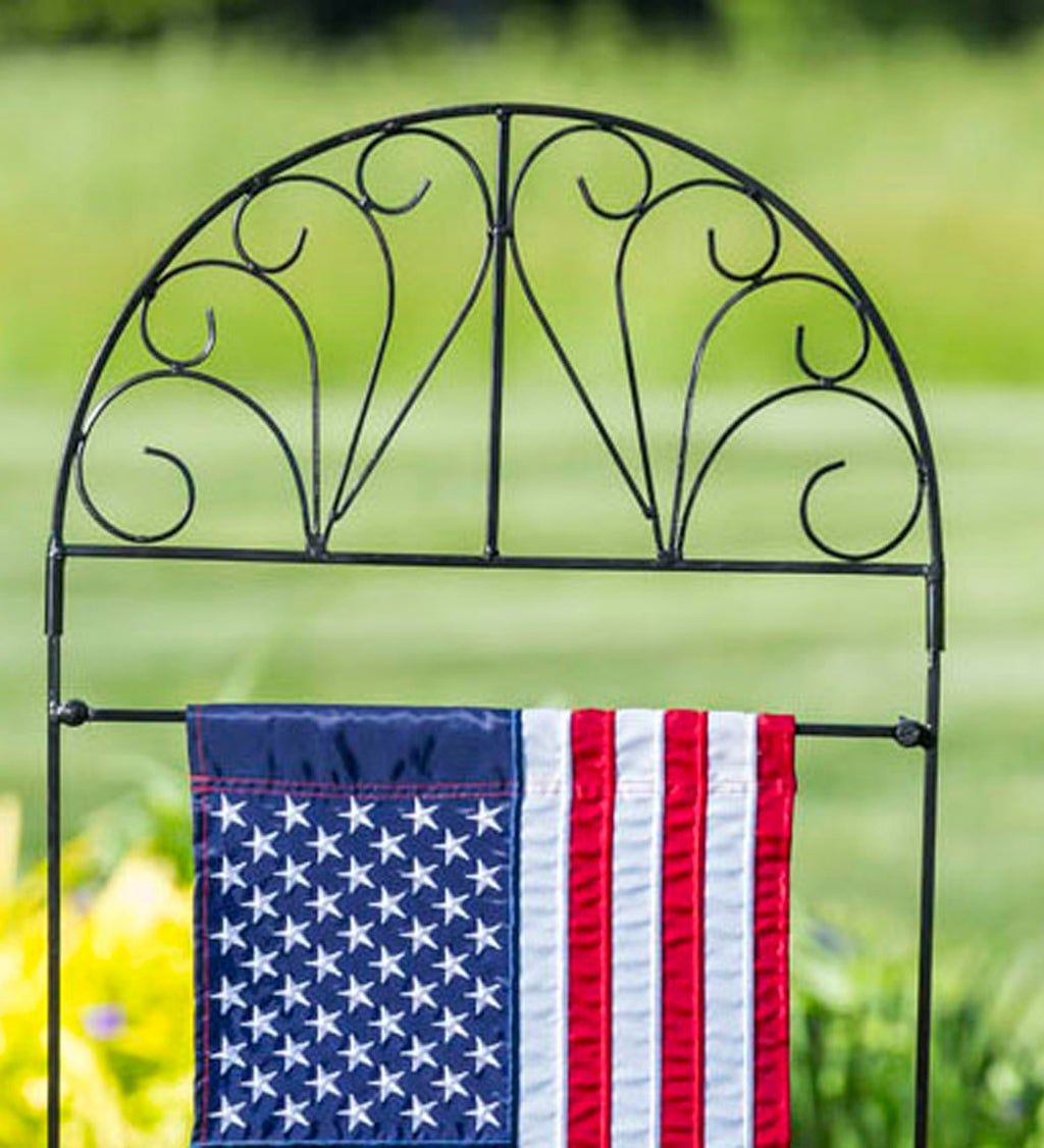 Decorative Swirls Garden Flag Arbor Stand