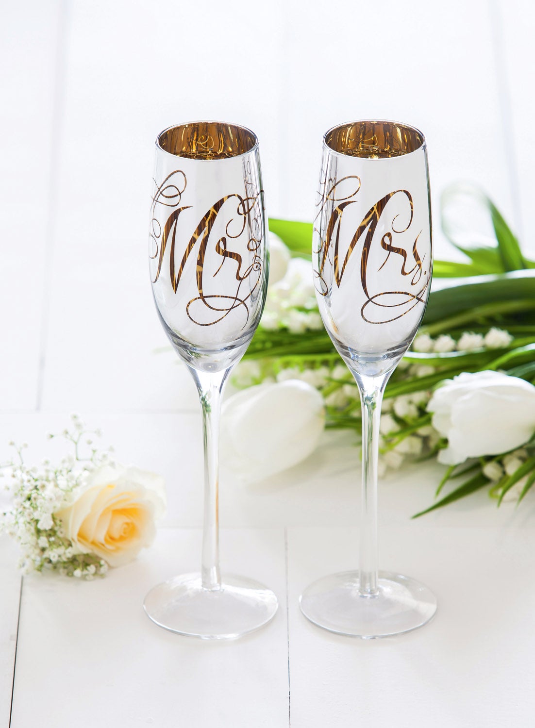 Mr.&Mrs. Silver Metallic Champagne Flutes, Set of 2